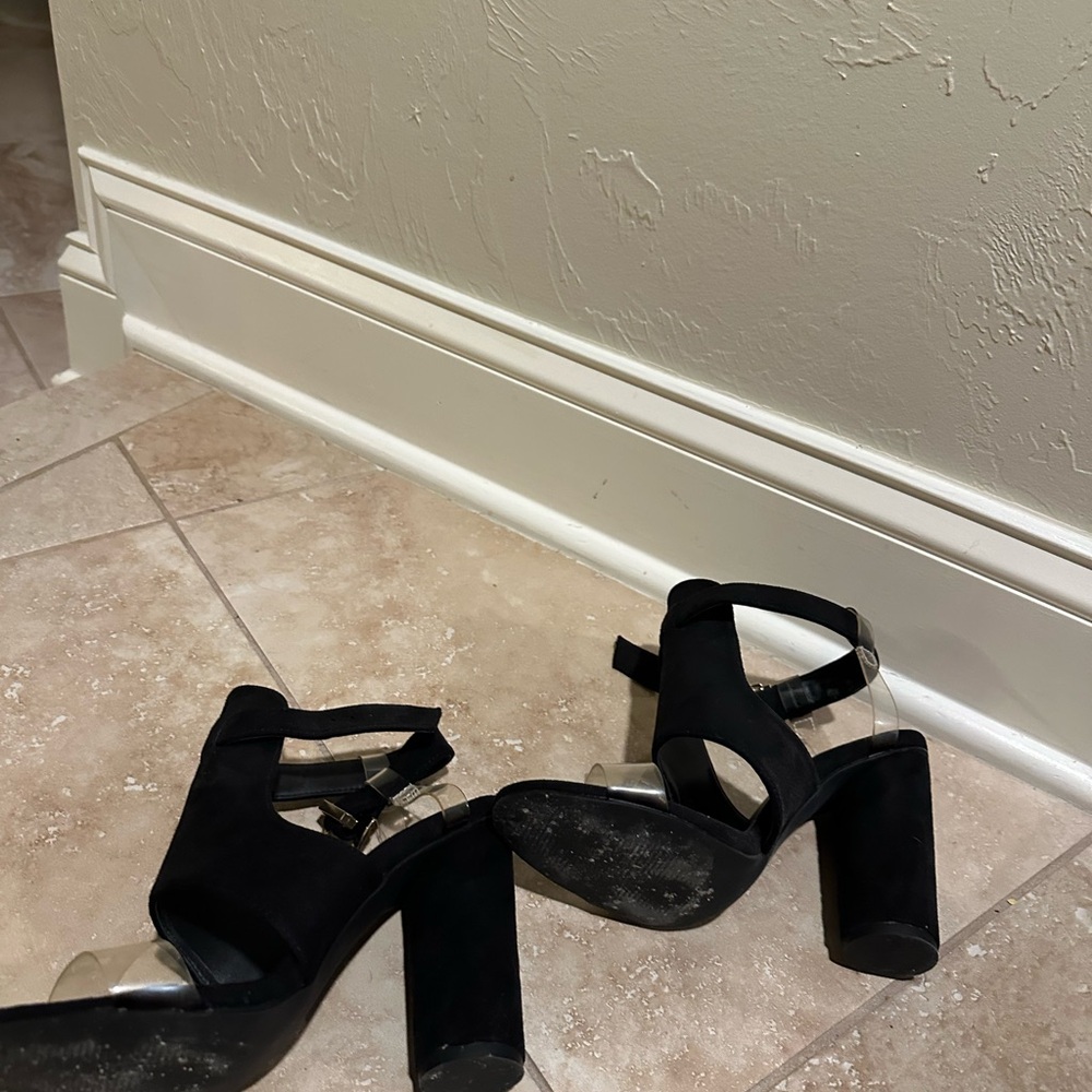 Privileged black suede heels with clear strap size 8 - Picture 4 of 6